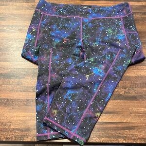 CVG Capris Galaxy Print